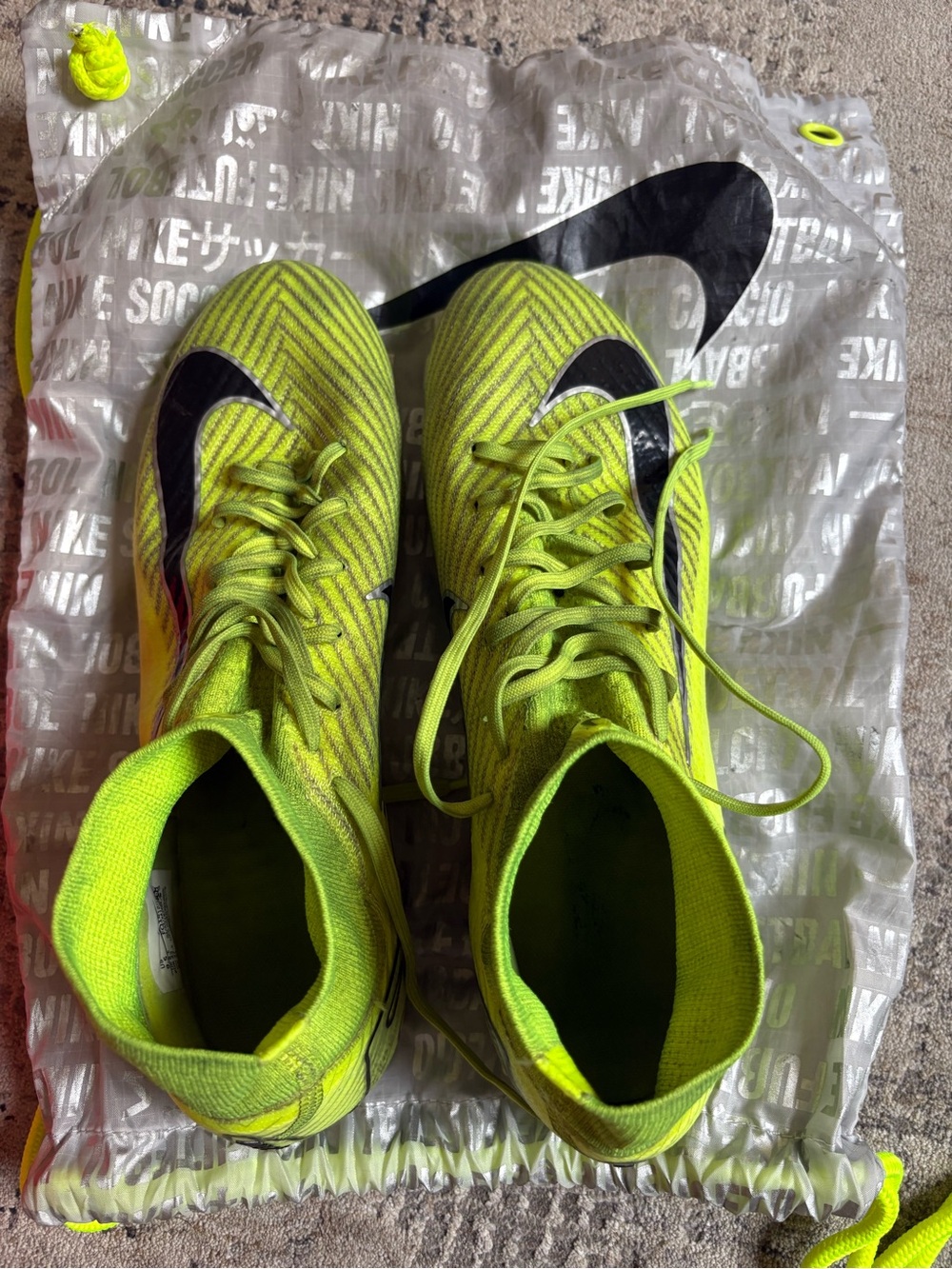 Nike Mercurial Superfly Gripknit Air Zoom FG Soccer Cleats Volt Men’s 9.5